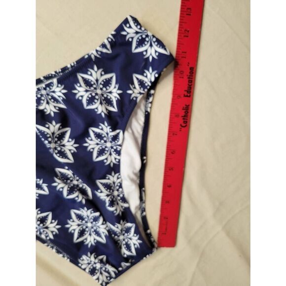 Swim bottoms nwt navy boho look large - Picture 2 of 5